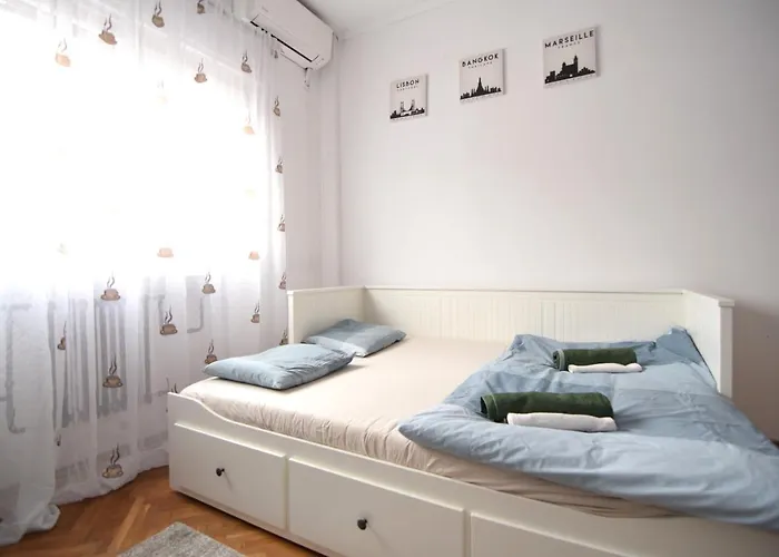 Resedinta Kogalniceanu * Bukareszt